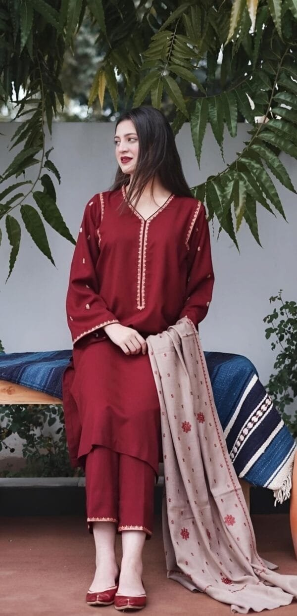 Mehroon Dhanak 3 Piece Unstitched